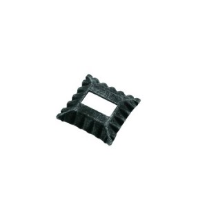 Maskownica kuta 17x80x80 mm z otworem 40,5x30,5 mm  