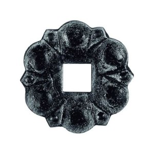 Maskownica kuta fi110 mm z otworem 26x26 mm 
